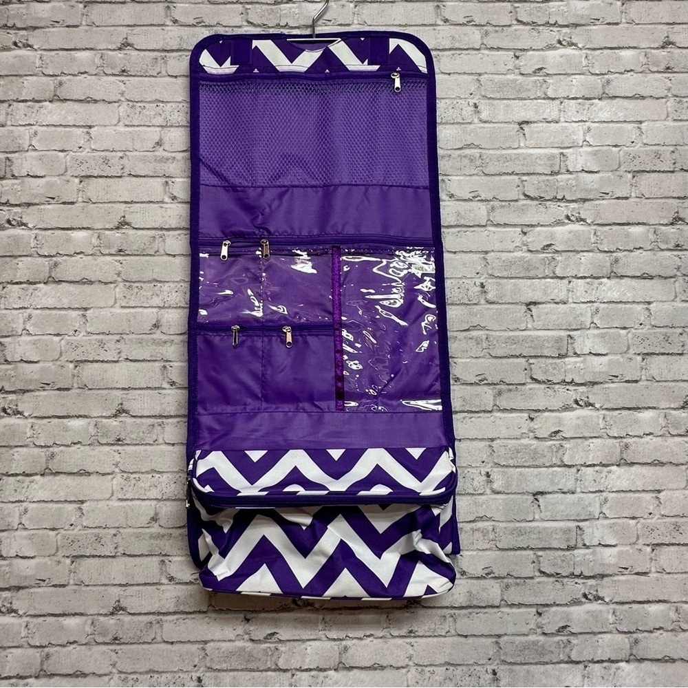 Purple Chevron Travel Folding Hanging BAG Toiletry Cosmetic Bag NEW